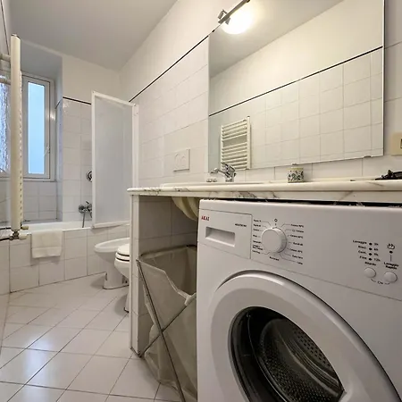 Jhhit - San Pietro First * Rom