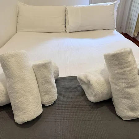 Jhhit - San Pietro First Rom